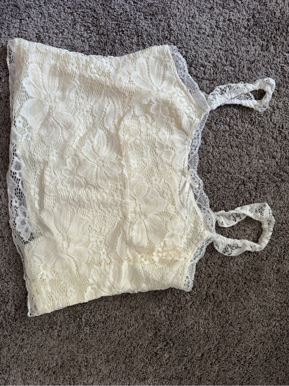 SHEIN Cream Lace Crop Bralette